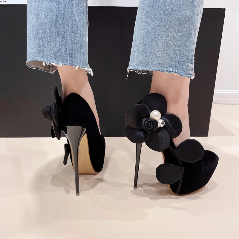 Bloom - Bluebell Stiletto - Black