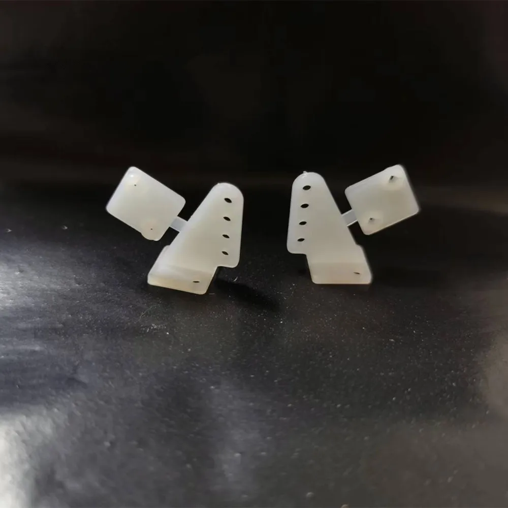 10 Sets/Lot Nylon-Quadratstangen 15x20 4-Loch L15xB11xH20 Ohne Schrauben RC Flugzeugteile Elektrische Flugzeuge Schaumstoff-Aeromodell