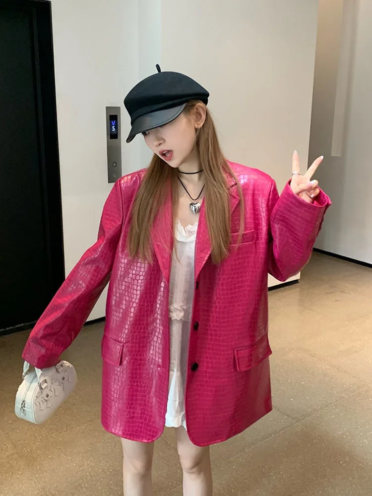 

Женский блейзер из искусственной кожи с длинным рукавом и крокодиловым принтом