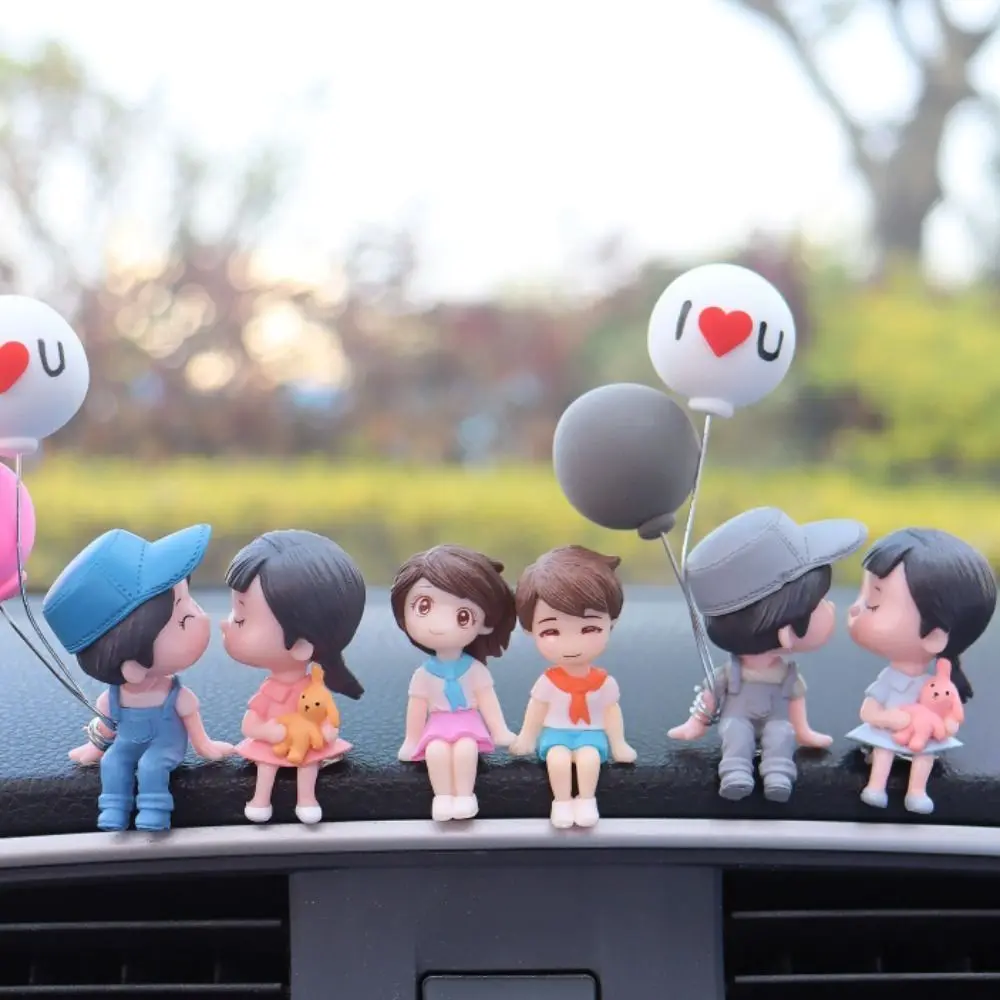 Figurines Couple Dessin Animé Pokinge - Résine - 9 Cm - Décoration Intérieure Voiture, Maison, Mariage - Ornement Romantique