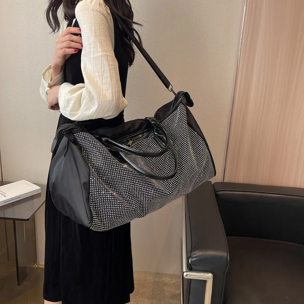 Travel Bag Large Capacity Portable Sports Fitness Bag Boarding Business Trip Training Small Duffel Bag Accommodation Storage Bag