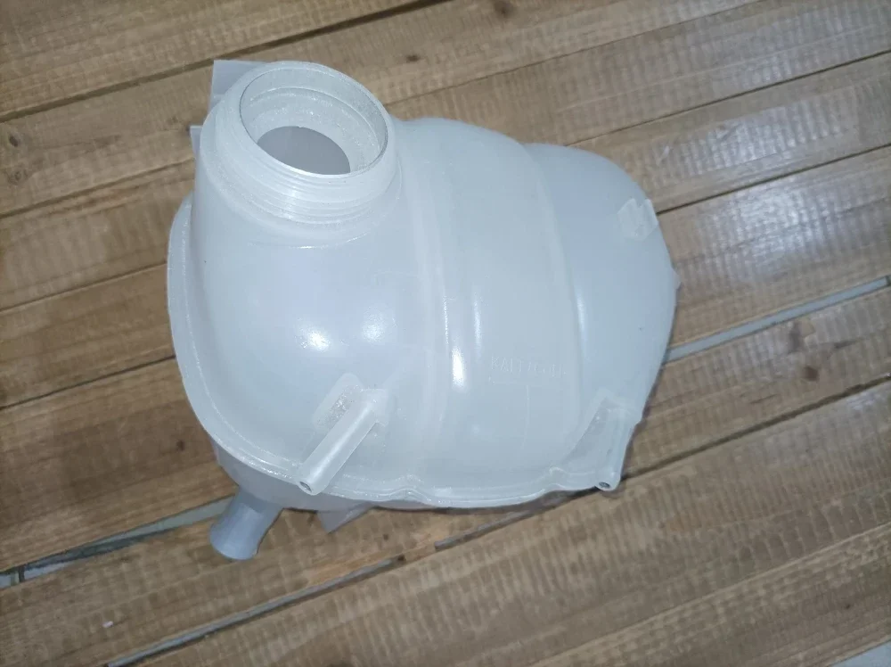 The product can be customized. For Saab sub water pot