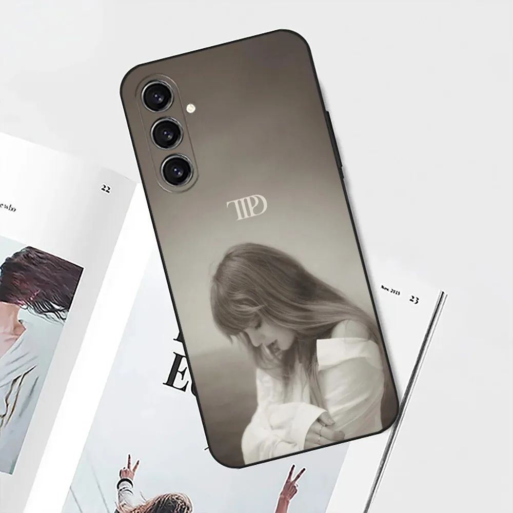 thumbnail image 1 of Funda para teléfono T-TaylorS TTPD S-SwiftS para Samsung S24,21,22,23,30,Ultra,S20,Plus,Fe,Lite,Note,10,9,5G, color negro, 1 of 4