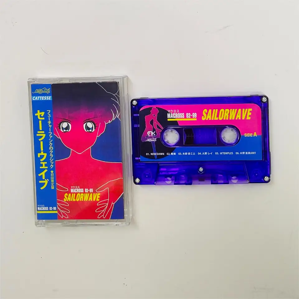 Macross82-99 SAILORWAVE Cassette Player｜Vaporwave Tsukino Usagi