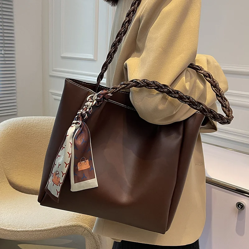 

Bags For Women2022 Trend,luxury Designer Handbags,large Capacity Bag New High-grade Single Shoulder Bag,Commuting Tote Bag