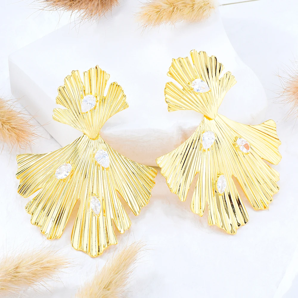 

Kellybola New DIY Charm Gold Earrings For Women Bridal Wedding Girl Daily Surper Jewelry High Quality Scalloped Ginkgo Biloba