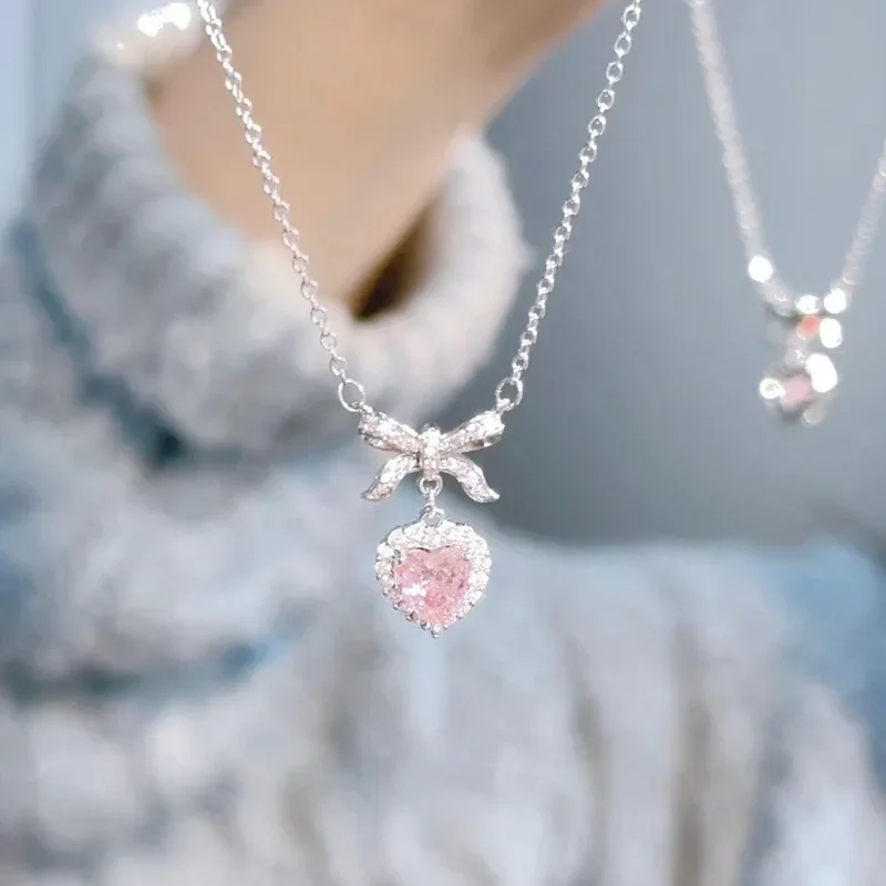 

Crystal Zircon Bow Knot Heart Pendant Necklaces Y2K Pink Heart Ladies Girls Fashion Elegant Clavicle Chain Women Jewelry 2023