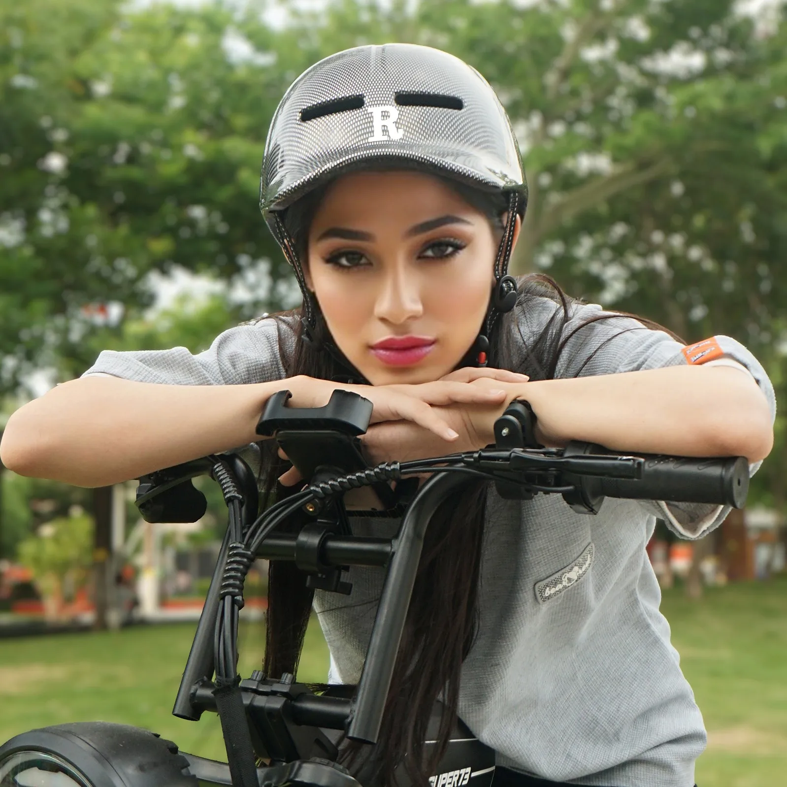 Baseball-Cap Style Bike Helmet 2