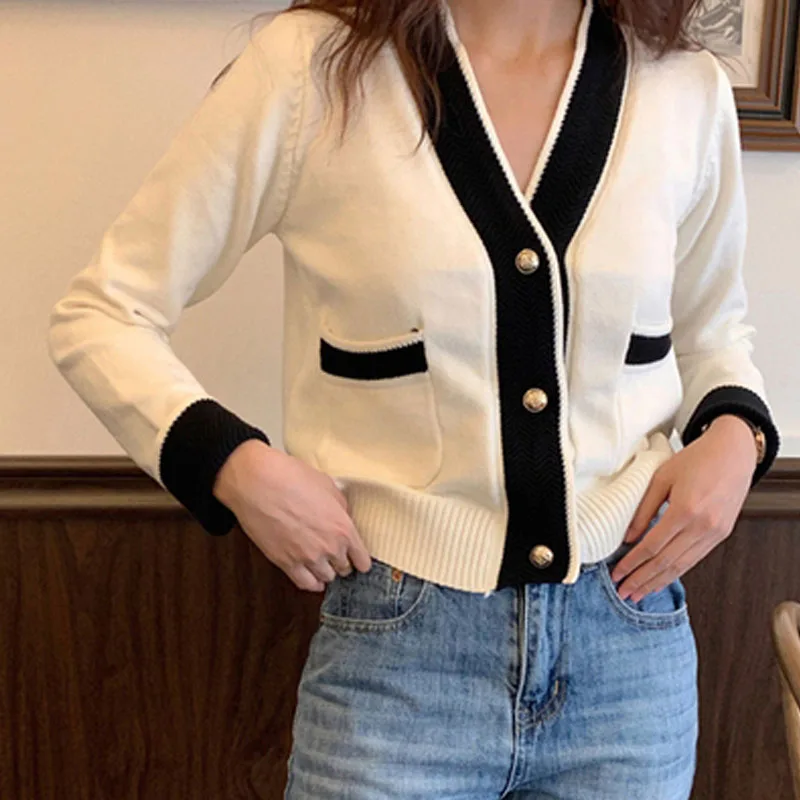 

Korean Version V-neck Slim Short Cardigan Sweater Fashion Office-lady Long Sleeve Knitted Sweater Women Casual Soft Tops 29191