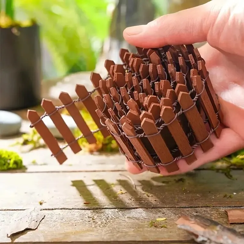 Mini Fence 1pc for Garden and Bonsai Decoration