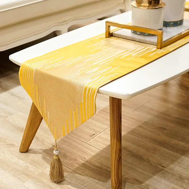 

1pcs Table Runners European Long Gold Luxury Wedding Table Decoration Home Kitchen Runner Table Flag Decoration Tablerunner