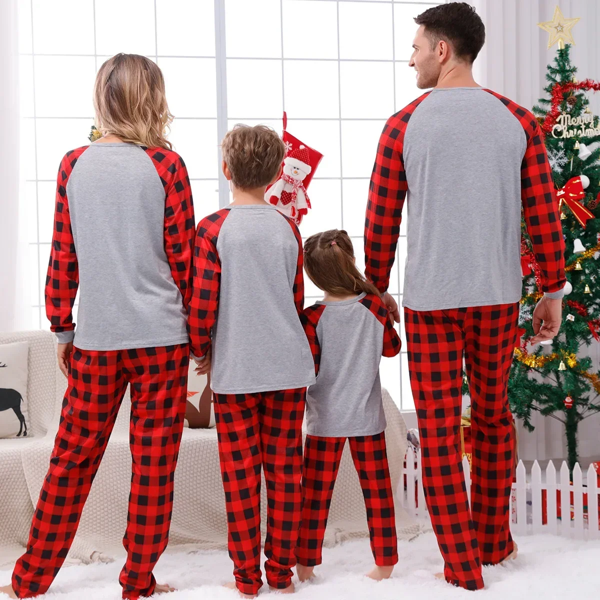 New Santa Tree Print Family Christmas Pajamas Set Parent-child Matching Clothes baby boys girls costumes Homewear Xmas Look