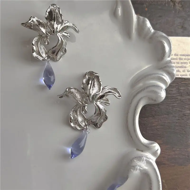 

New Women's Earrings All-Matching