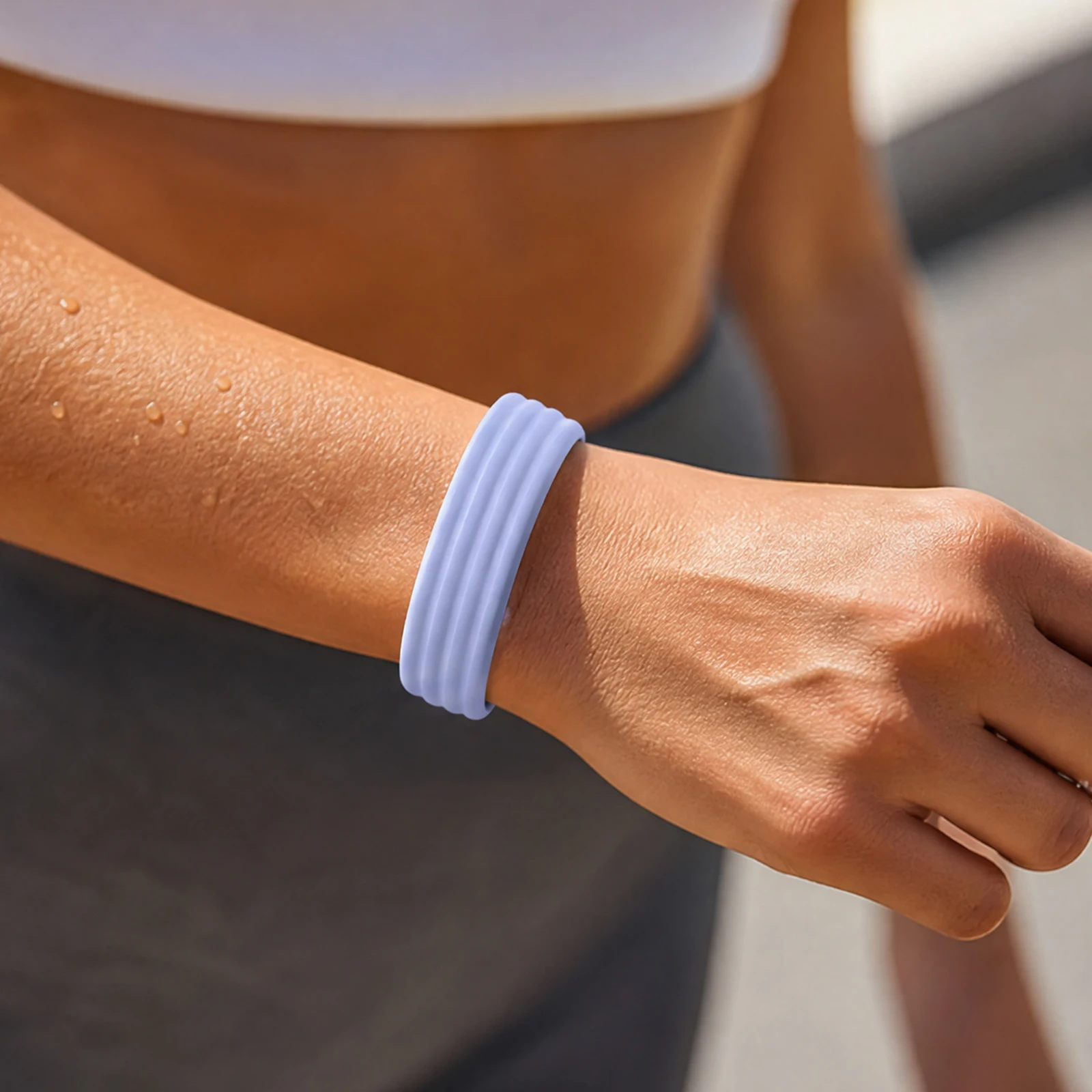 Silicone Strap Lightweight Screenless Activity Tracker Wristband for Fitness and Outdoor Activities