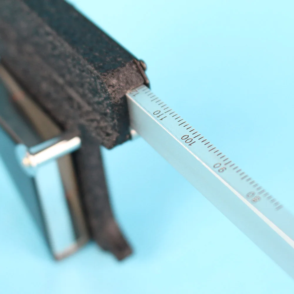 Optical Ophthalmostatometer Exophthalmometer Exophthalmos Measuring Equipment Corneal Protrusion Meter YZ9