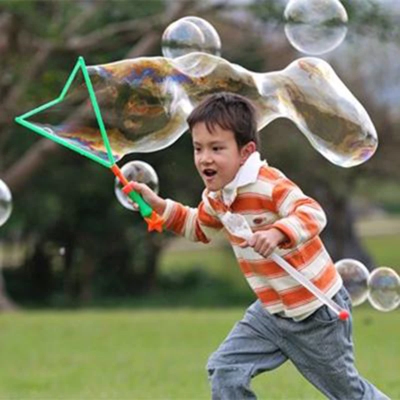 Giocattolo all'aperto del giocattolo della bolla del sapone dei bambini dei bastoncini di bolla di forma della spada occidentale della grande bolla