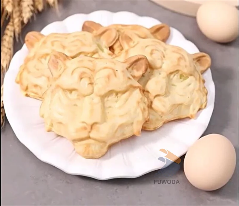 Household Waffle Making Machine 4 Pcs Mini Tiger Head Shaped Bread Waffle Maker Baker With Non Stick Coating Commercial Use