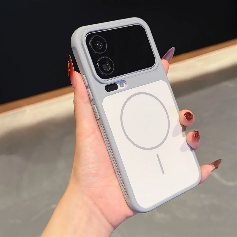 Magnetic Heat-Dissipating Matte Skin Feel Shockproof Case with Wireless Charging Capability