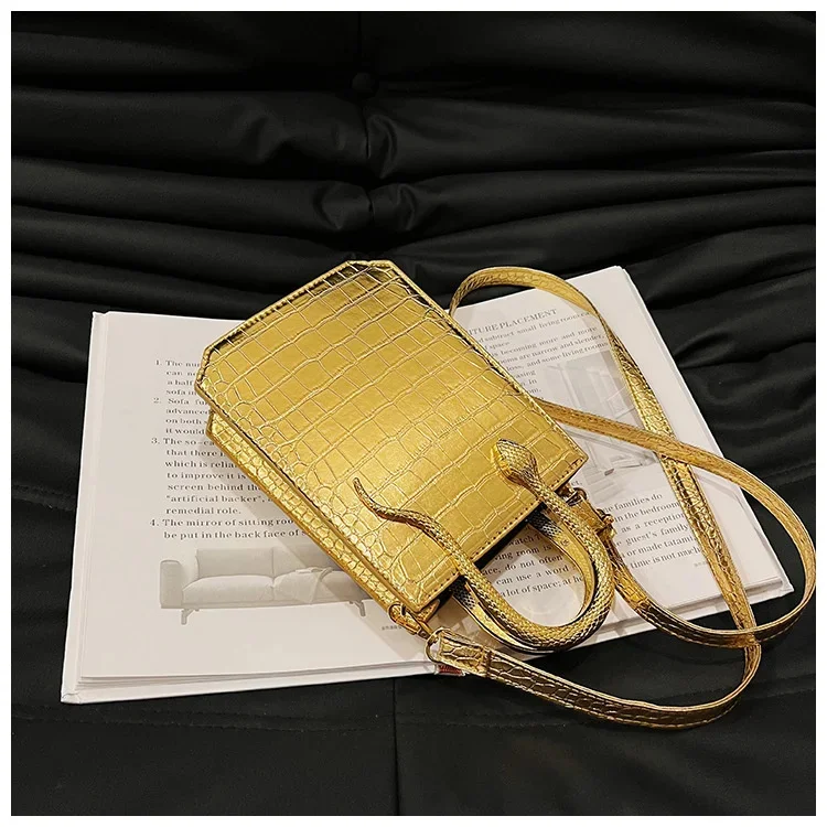 Elegant Crocodile Pattern Shoulder Bag Small Square Tote Handbag_voghion.com