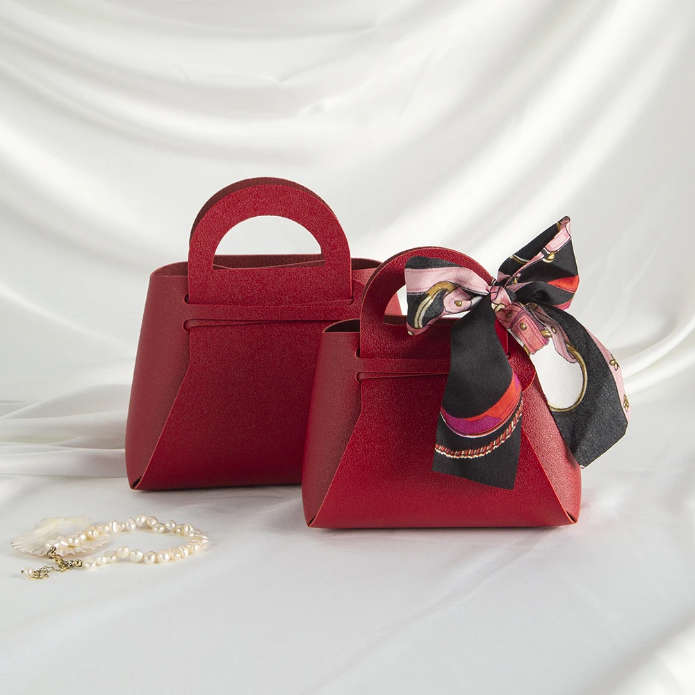 50 Stück/Lot Weihnachts-Leder-Geschenktasche mit Schleife, Schmuckbeutel für Ringe, Ohrringe, Armbänder, Anhänger, Verpackungsbeutel, Hochzeits-Süßigkeiten-Aufbewahrung – Detail 9