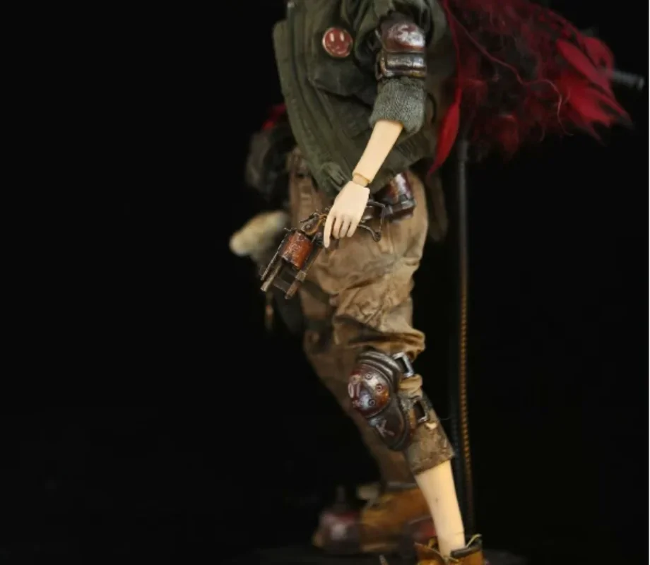 1/6 Scale Soldier Revolver Model for 12'' Waste Soil Style