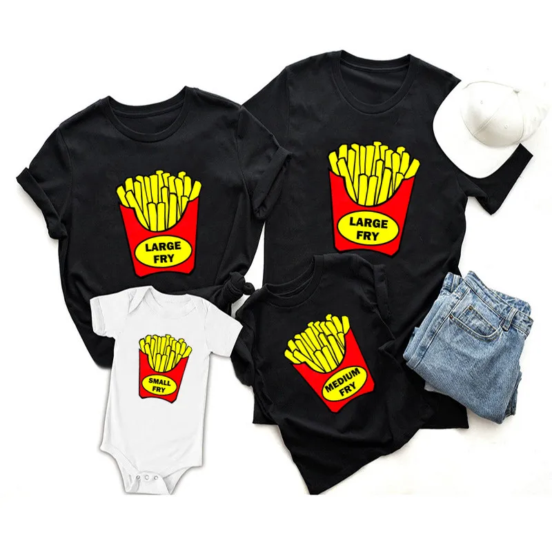 

Family Matching Outfits Large Medium Small Fry Funny Family Look T shirt Baby Clothes Father Mother Kids Daughter Son T-shirt
