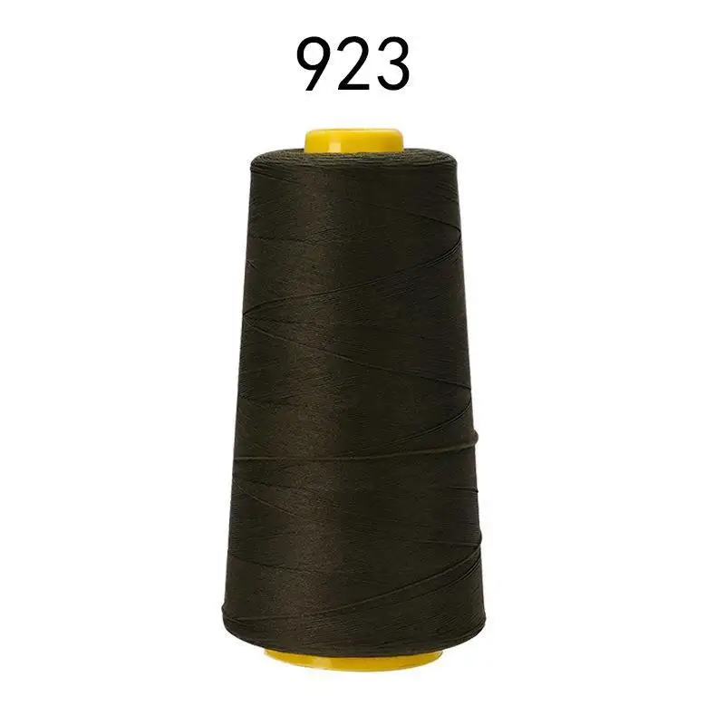 923