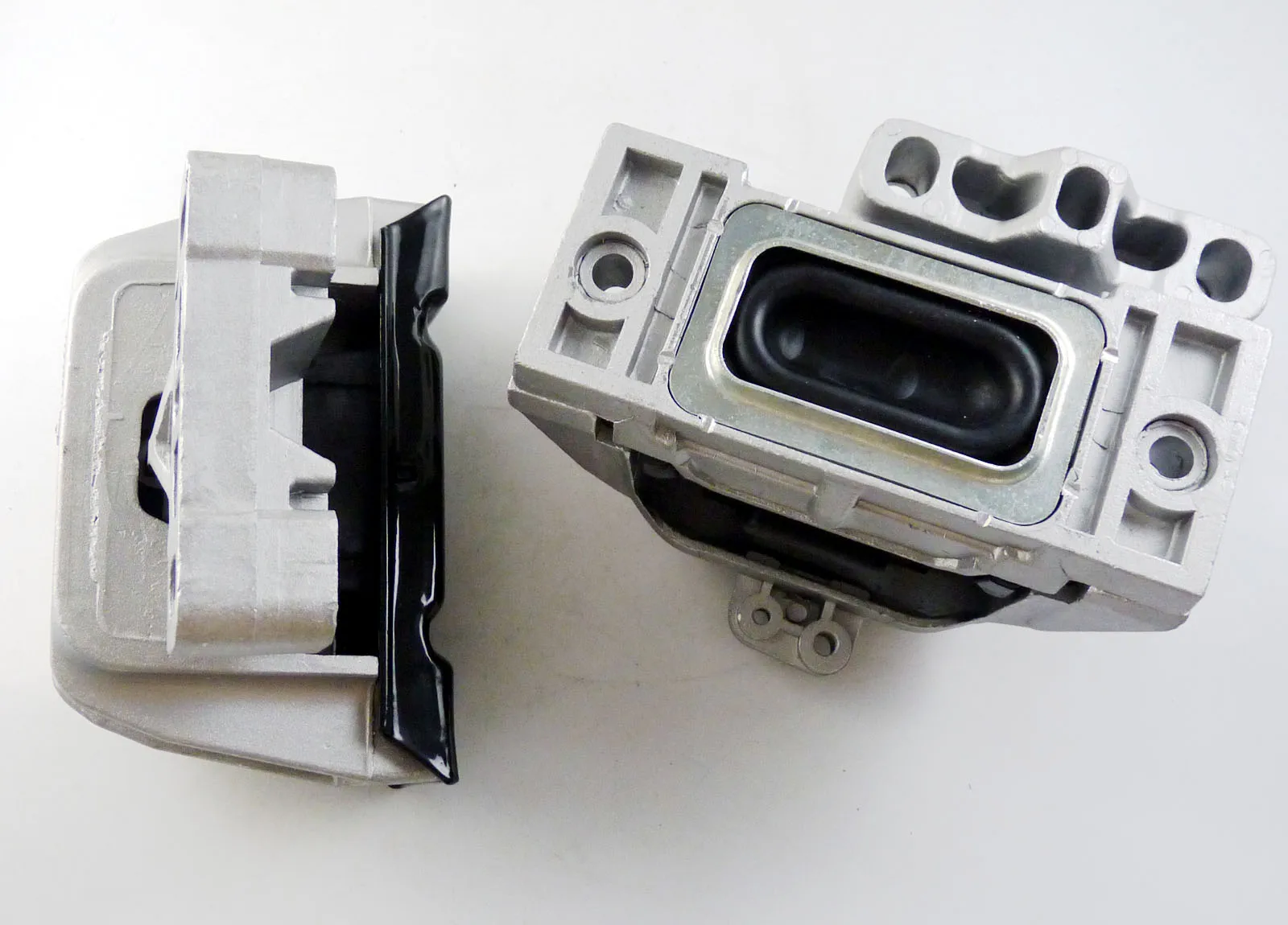 WOLFIGO 2pcs/pair Engine Motor Mount Front Left and Right 1J0199555 for VW Beetle Golf Jetta 1.8L 1.9L 2.0L 4cyl