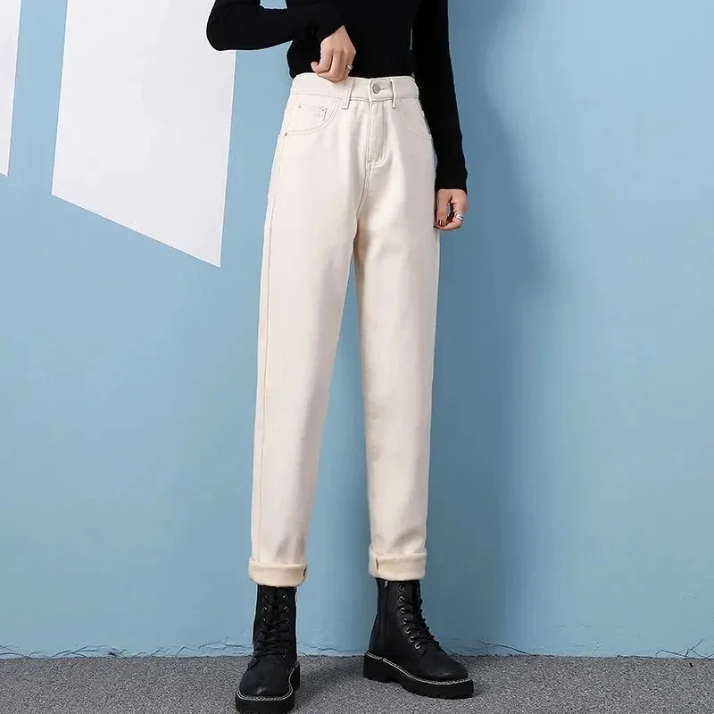 Student Trousers Streetwear Thick Black Denim Pants Korean Fashion Beige Velvet Winter Jeans Women Casual Loose High Waist Harem