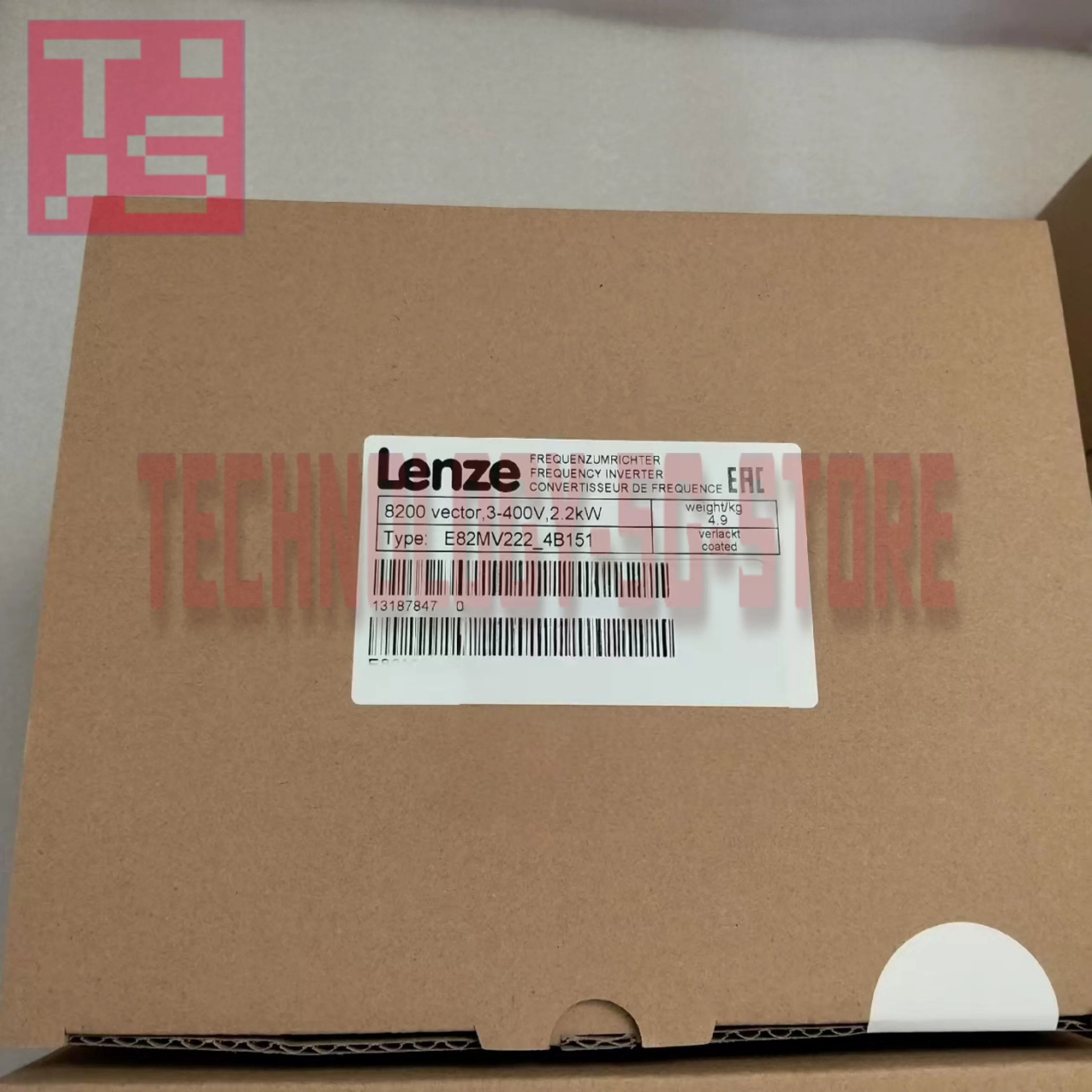 박스 내 새로운 주파수 변환기 E82MV222-4B001 E82MV222-4B151