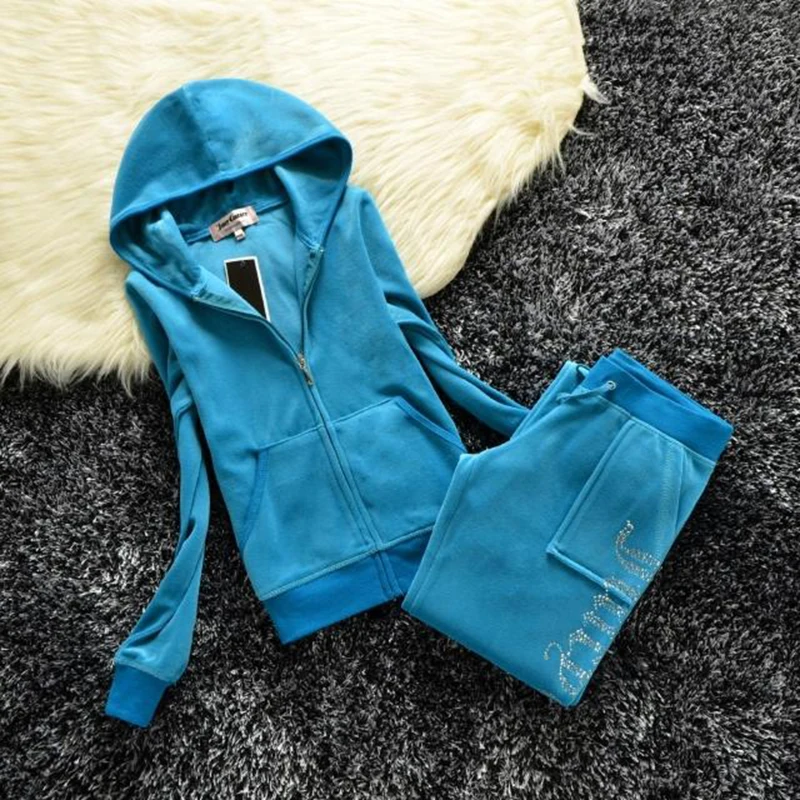 

2024 Y2K Velvet Tracksuit Juicy Coutoure Fall Winter Women Warm 2 Piece Set Masonry Crown Tracksuit Casual Elegant Pants Suit