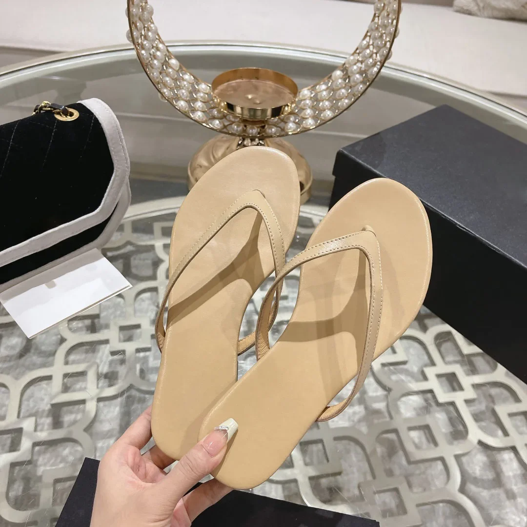 

High-quality Most New Summer Slippers Round Toe Flip Flops Concise Women Slippers Comfort Genuine Leather Light Women Shoes
