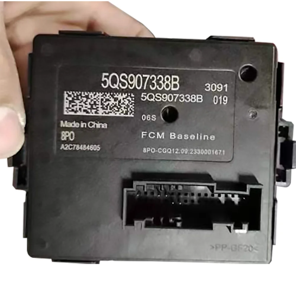 

Follow up steering headlight control module For VW 5QS907338B 5QS 907 338 B