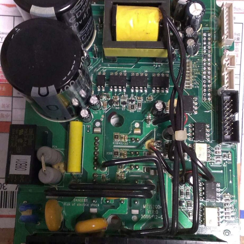 

320 MD300 MD280 380V 2.2KW drive board with module 90% new or above