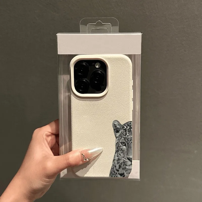 Elegant Black Cheetah Lychee-Textured Soft Phone Case