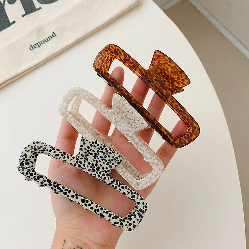 

2022 Hair Claw Clips Barrette for women temperament Leopard print hairpin shark clip Hairpin for girls ins Hair Accessories