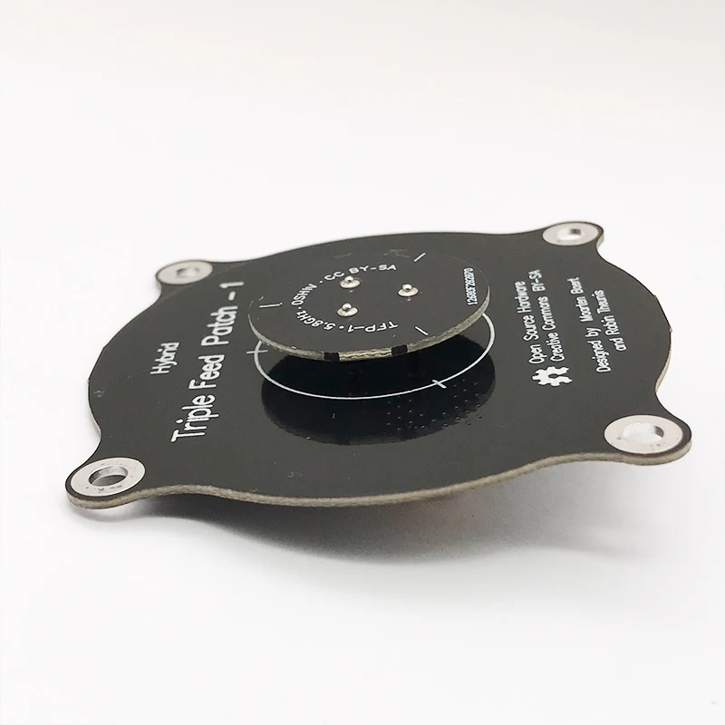 Antenne Patch 5.8GHz 9.4dBi pour FPV Fatshark - SMA/RPSMA