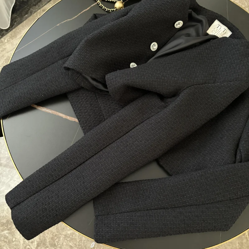 Black Tweed Short Coat Female Small Fragrance Niche Drill Button O Neck Autumn New Long Sleeve Elegant Chic Women Suit Jacket