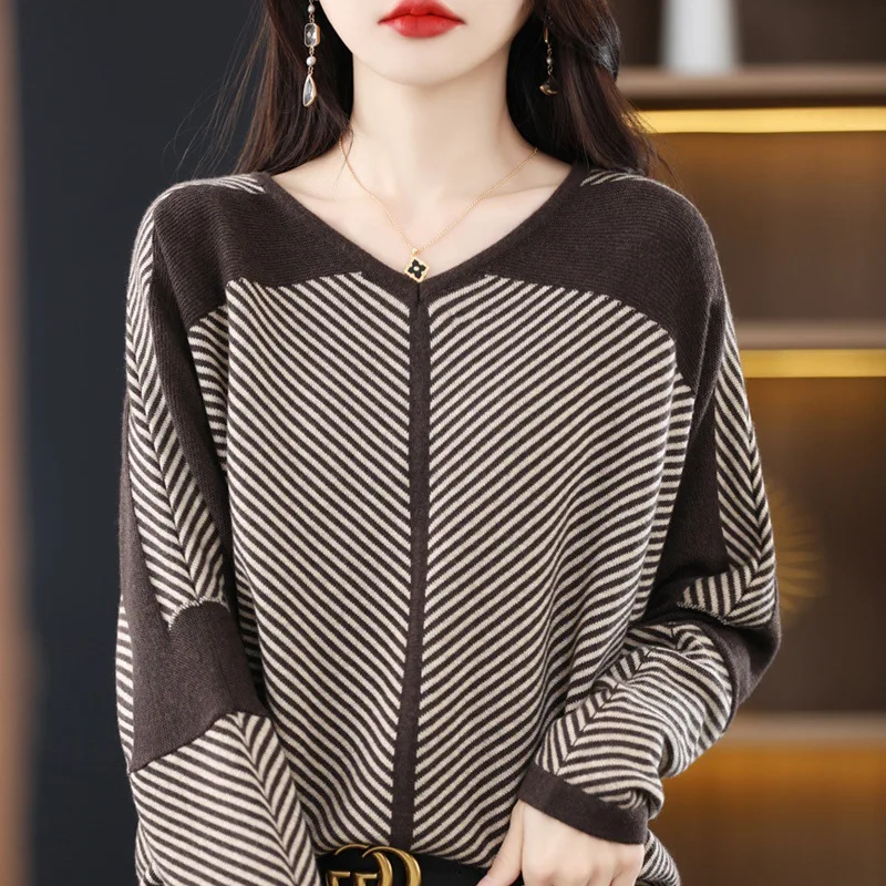 

V-neck -Block Striped Knitted Bat Sweater Women Loose Casual plus Size Top Autumn New Color Contrast Bottoming Shirt