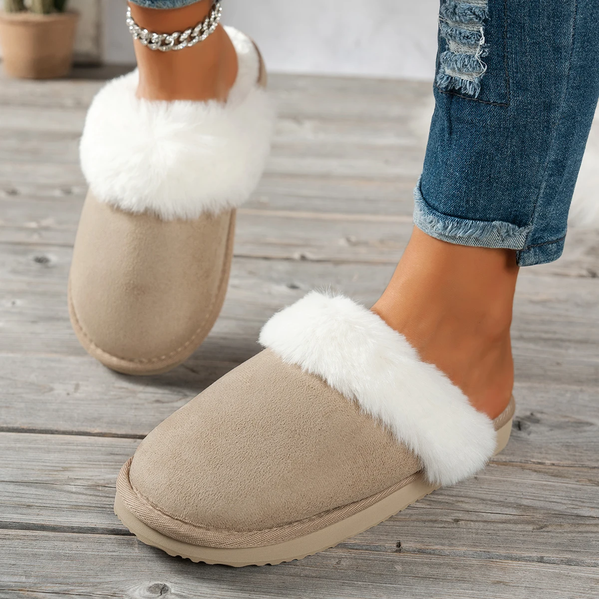Women's Winter Slippers image 8