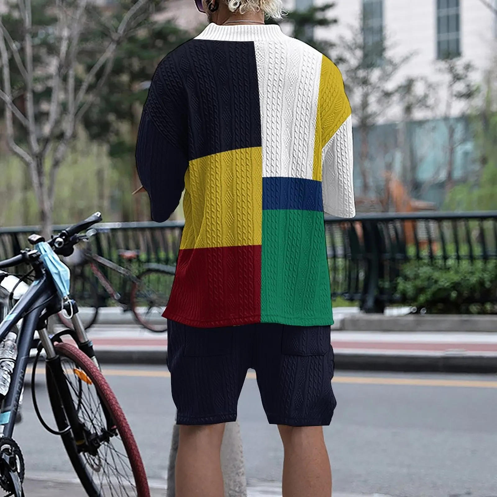 2024 New Summer Men's Set Loose Casual Sports Suit High-quality Jacquard V-neck Short-sleeved Shorts Two-piece Men's Clothing 2