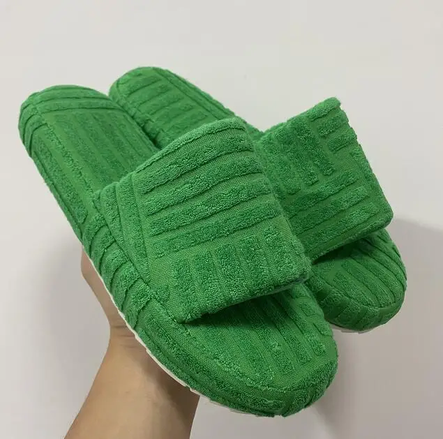 Luxury Brand Peep Toe Slippers Green Slides for Women Flat Shoes Outwear Flip Flop Platform Zapatillas De Mujer Women's Slippers