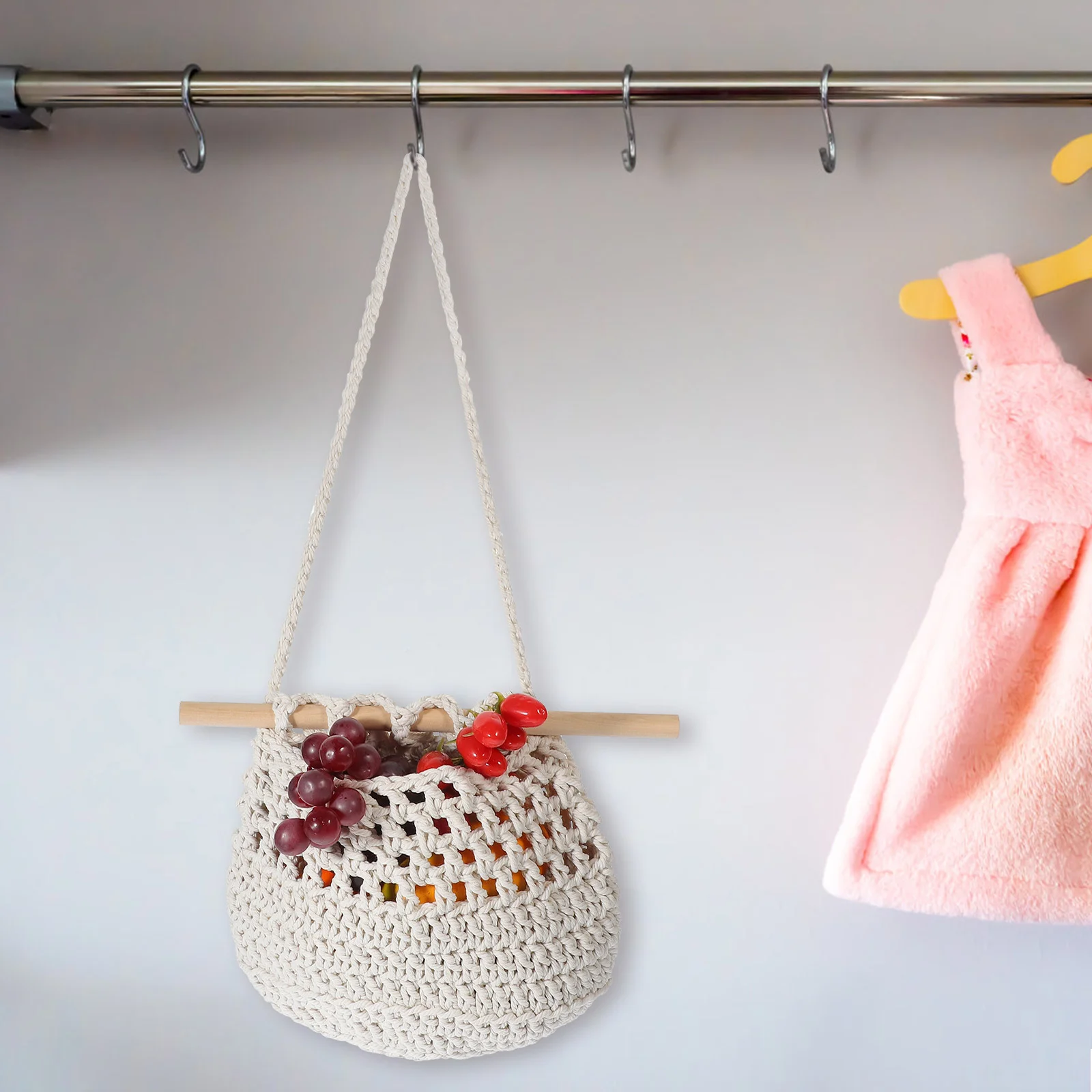 

Hanging Fruit Basket Vegetable Basket Bohemia Woven Wall Basket for Kitchen