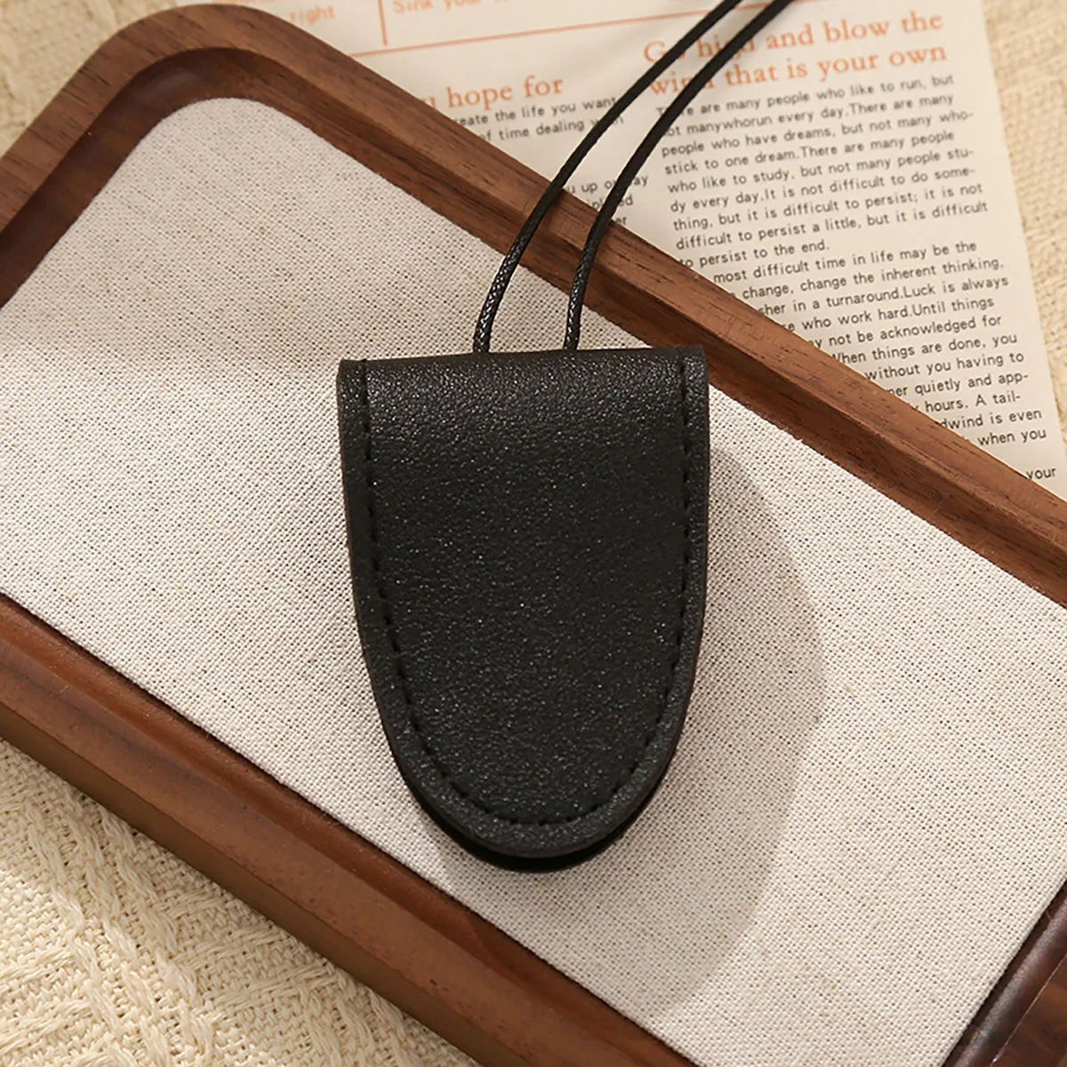 Durable Leather Hanging Neck Eyeglasses Pouch - Portable and Stylish Storage Solution
