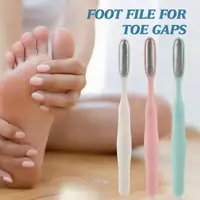 Lime à pieds incurvée 3D avec poignée ergonomique, éliminateur de callosités pour peaux mortes entre les orteils, options multicolores, indispensable en voyage, antidérapante 2