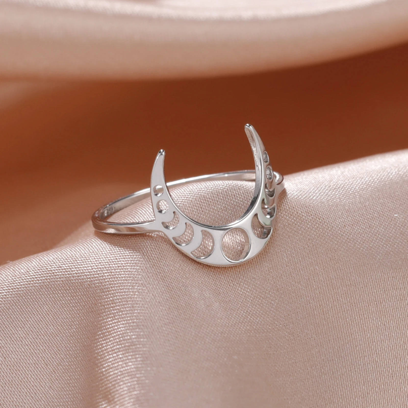 Skyrim Women Moon Phase Ring Acciaio Inossidabile Crescent Moon Witch Amulet Finger Rings Fashion Celestial Jewelry Gift For Lover