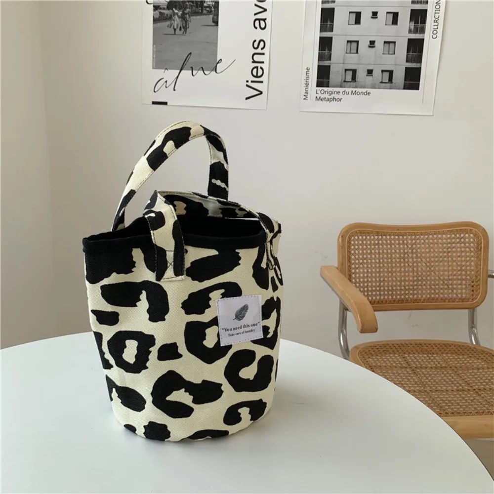 

Leopard Women Bag New Canvas Printing Totes Bag Cosmetic Bag