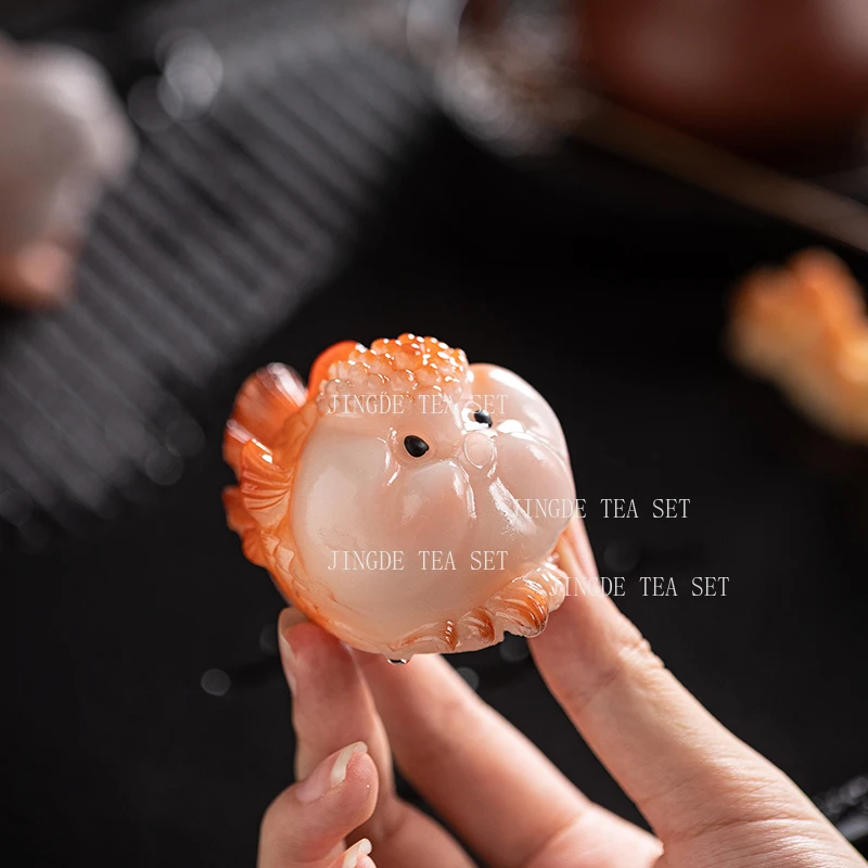 1pc Resin Color Changing Tea Pet Bubble Fish Kung Fu Tea Set Ornament Desktop Decoration Chinese Tea Ceremony Accessories