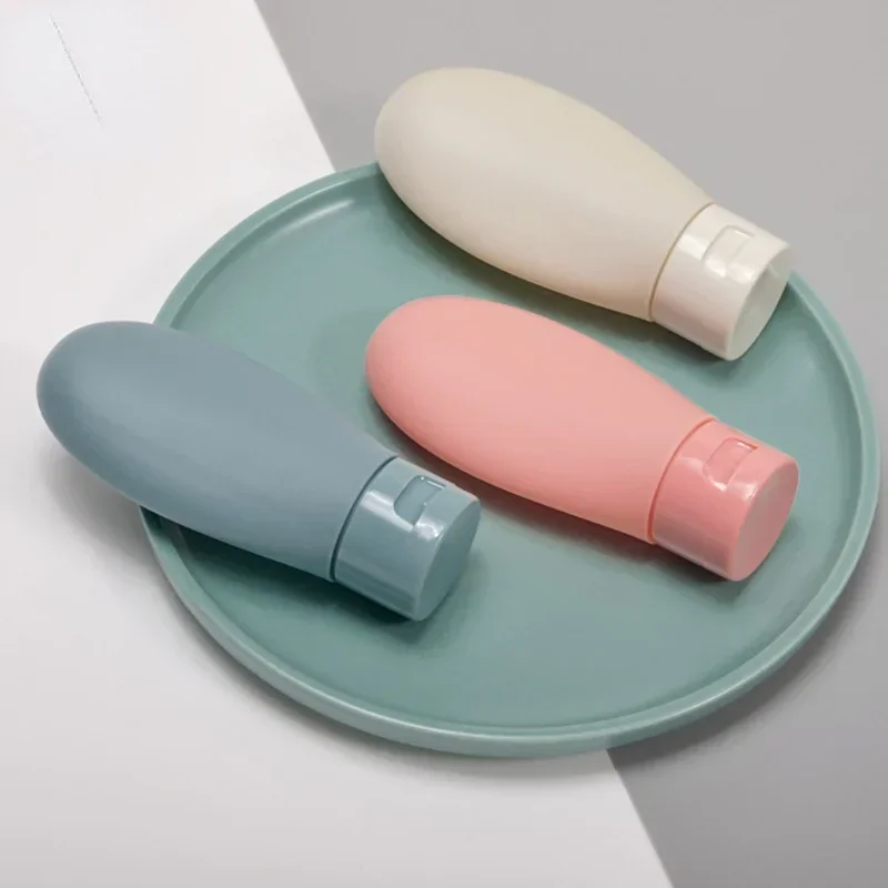 3pcs/set Nordic Syle Travel Refillable Bottle Kit Portable Essence Shampoo Shower Gel Bottles Container Can carry on the Plane