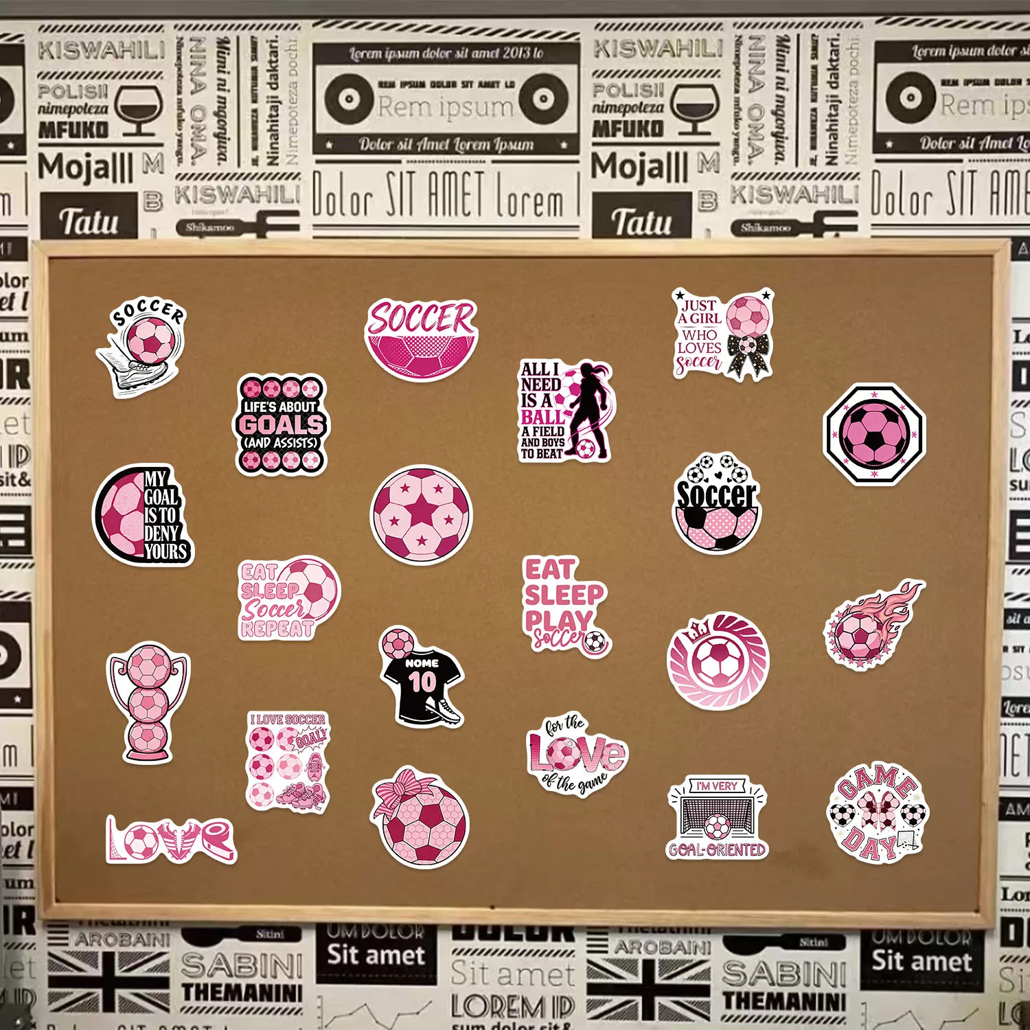 50/100 PCS 귀여운 핑크 축구 테마 스티커 책 연필 케이스 스케이트 보드 저널 장식을위한 방수 비닐 데칼